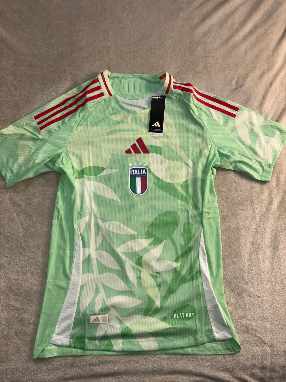 Italie Maillot Extérieur Femme 25/26