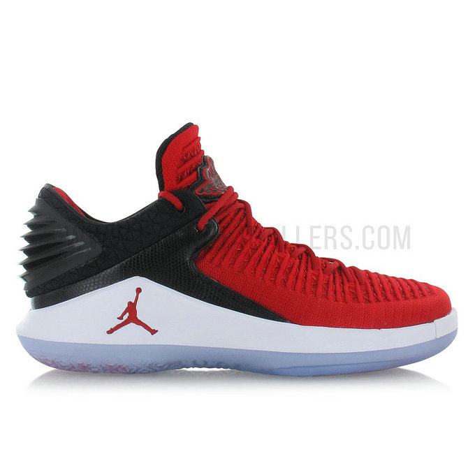 Air Jordan XXXII Low Win Like96 Rouge