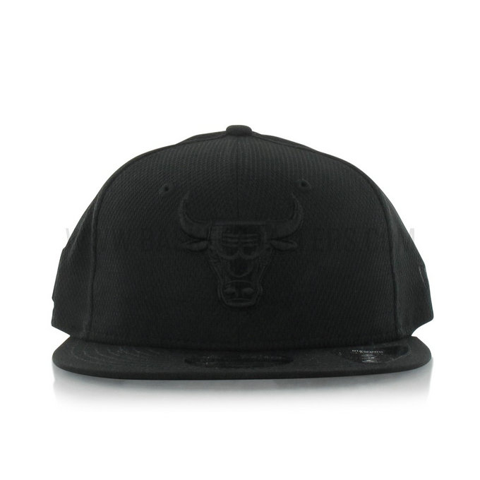 Casquette New Era Diamond Contrast Chicago Bulls Noir