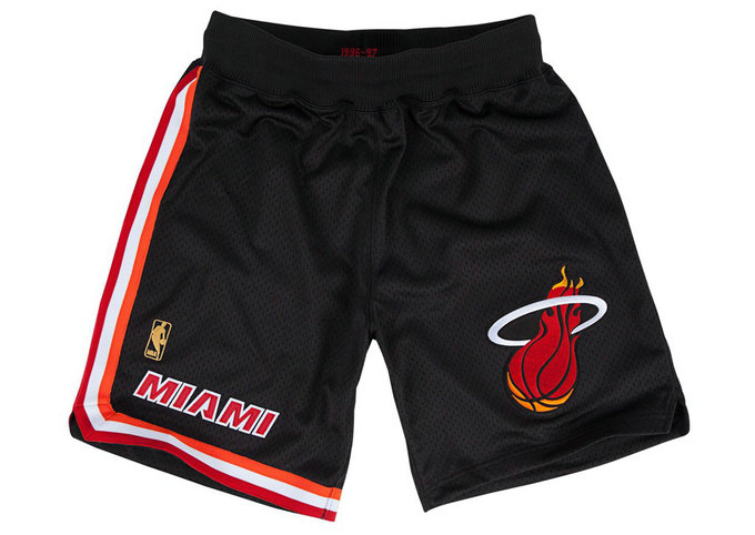 Short Miami Heat 1996-97 Swingman Mitchell&Ness Road Noir