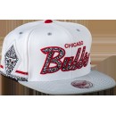 Casquette Katrina 3 Chicago Bulls Mitchell&Ness Snapback Blanc Vendre