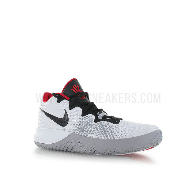 Nike Kyrie Flytrap/black Blanc