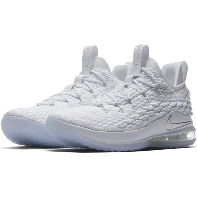 Nike LeBron 15 Low Aurora Blanc